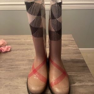 Burberry Brown Nova Check Rubber Rain